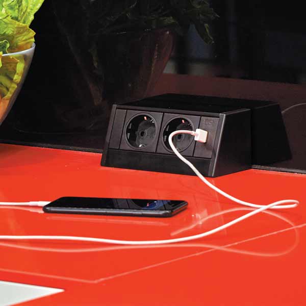 EVOline R-Dock in verschiedenen Varianten