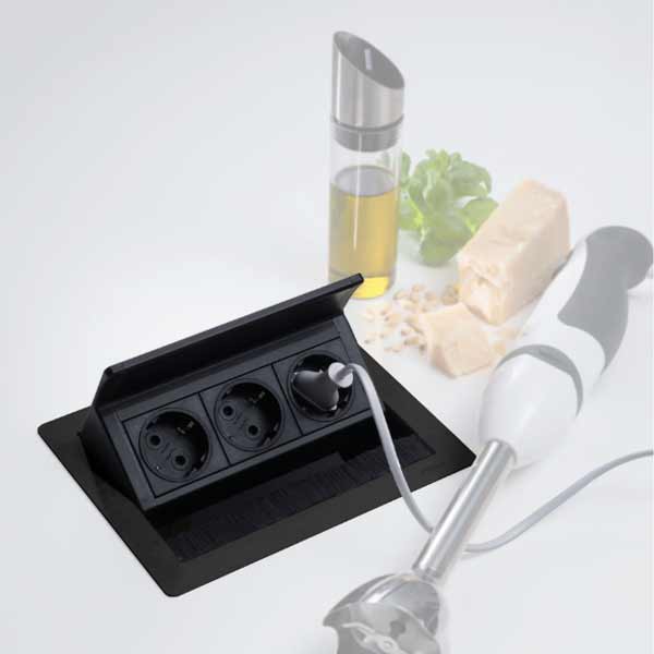 Evoline FlipTop versenkbare Steckdose 3-fach