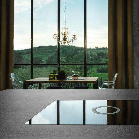 NikolaTesla Switch von Elica in Schwarz